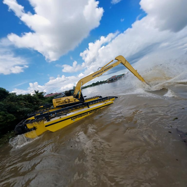 Amphibious Excavator 20 Ton Long Arm AI02-20SHL